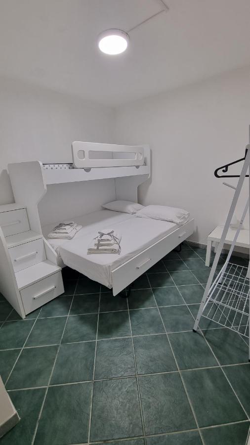 Casa Vacanze Afea Torre Dell'Orso Salento Puglia Esterno foto