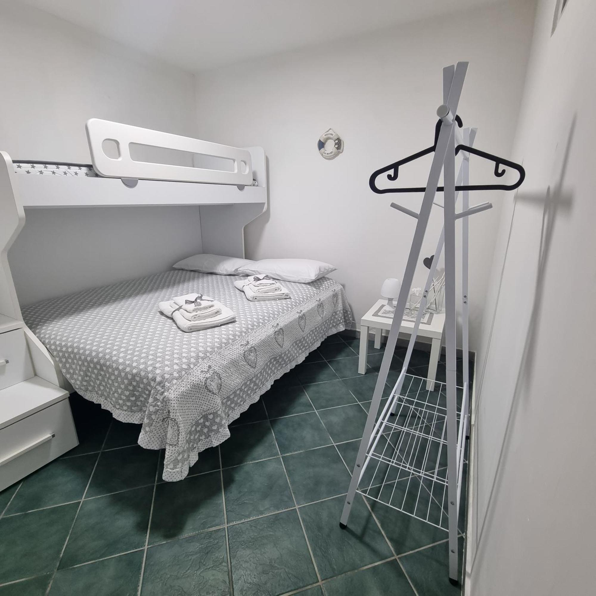 Casa Vacanze Afea Torre Dell'Orso Salento Puglia Esterno foto